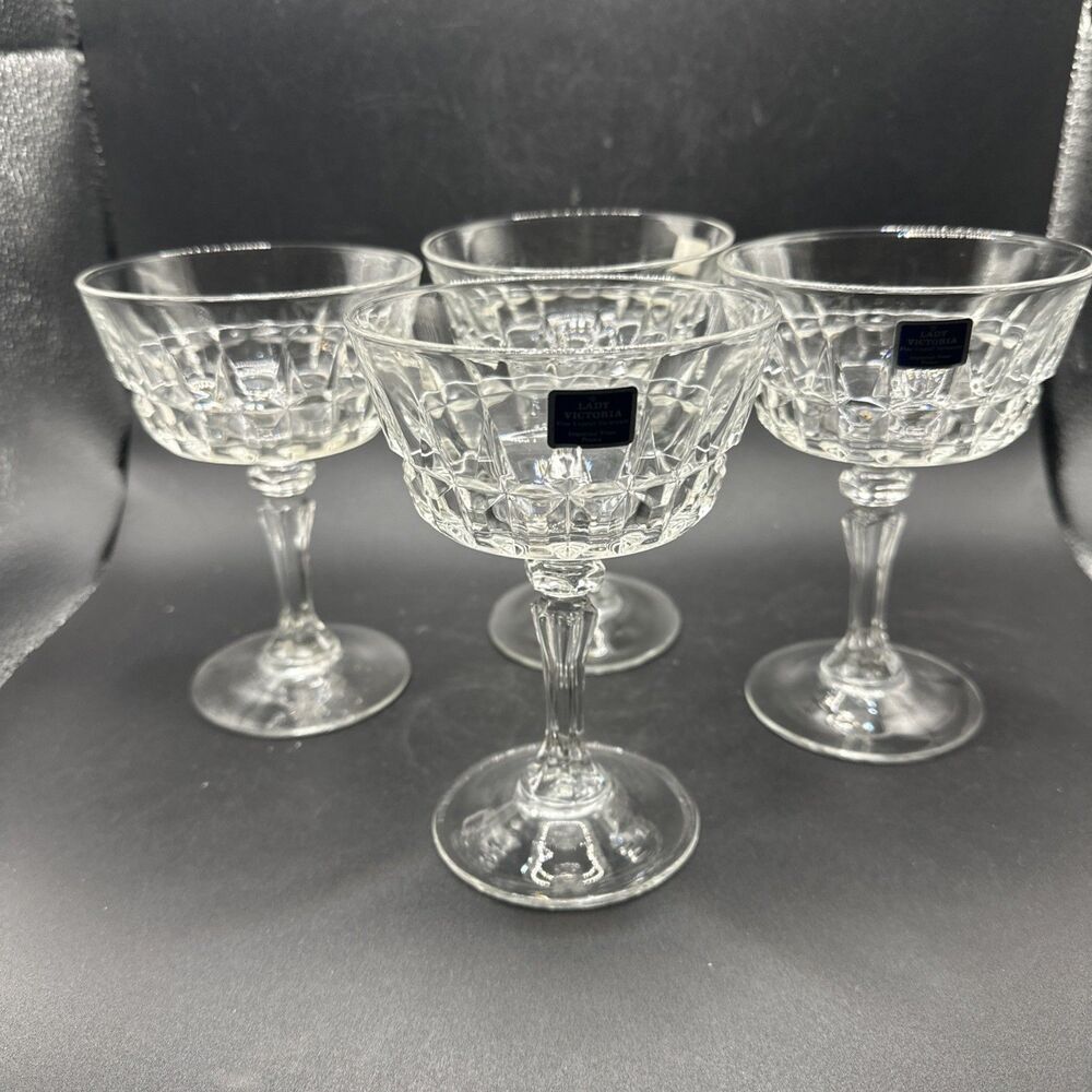 Set Of 4 Lady victoria fine crystal stemware France champagne glasses